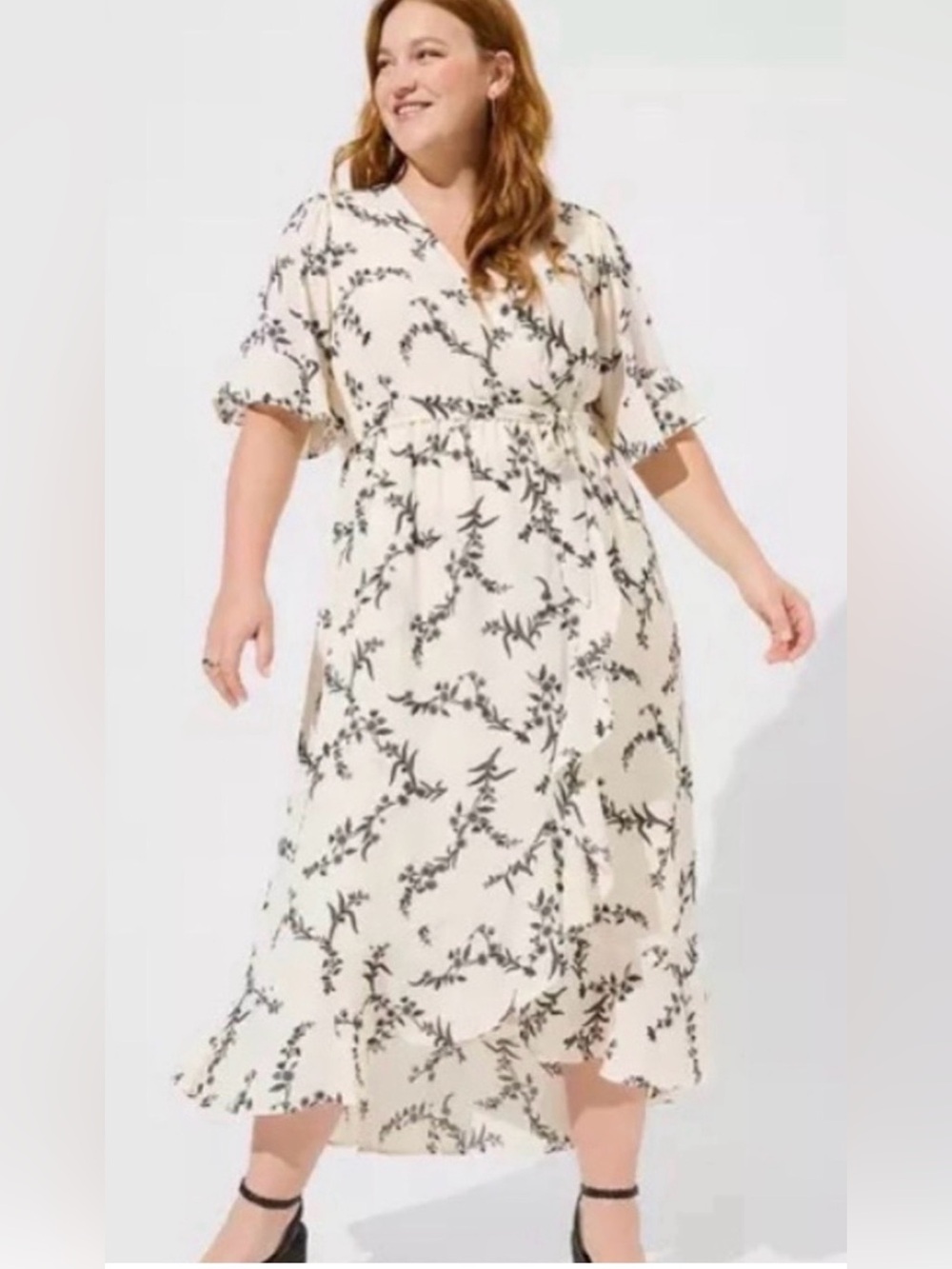 New Torrid Maxi Georgette Ruffle Hi-Low Cream & Black Floral Dress Plus Sz 2X
